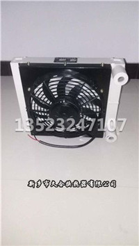 小型压路机用散热器